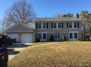 39 Oak Glen Rd, Toms River, NJ 08753