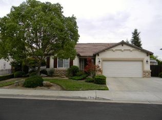 2711 Buckingham Ave, Clovis, CA 93611