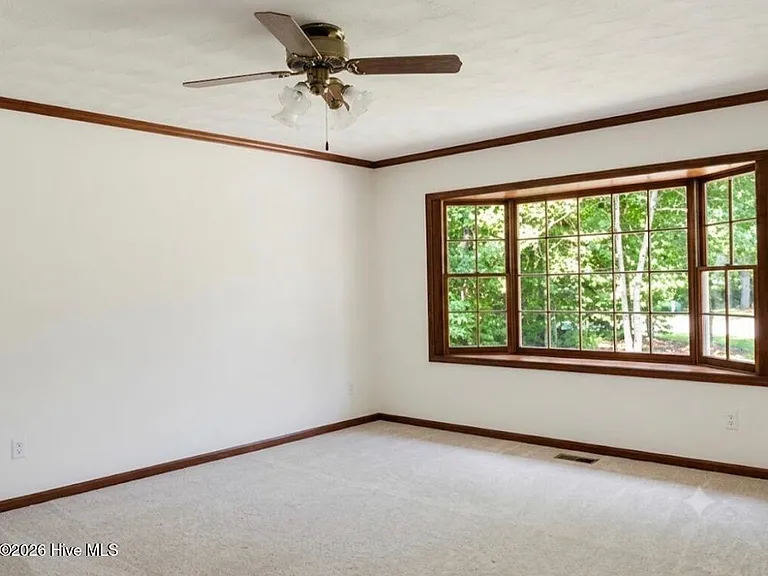 2705 One Iron St — Photo 19