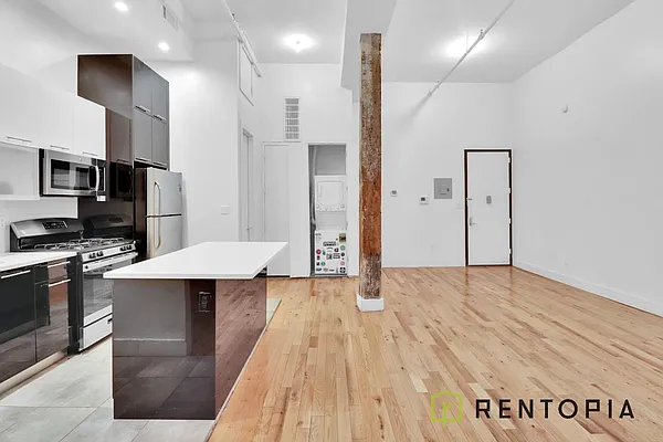 Rented by Rentopia | media 10