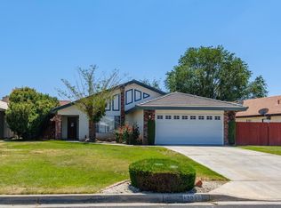 13039 Bermuda Dunes Rd, Victorville, CA 92395