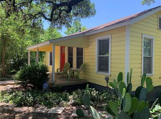 1904 S 6th St, Austin, TX 78704