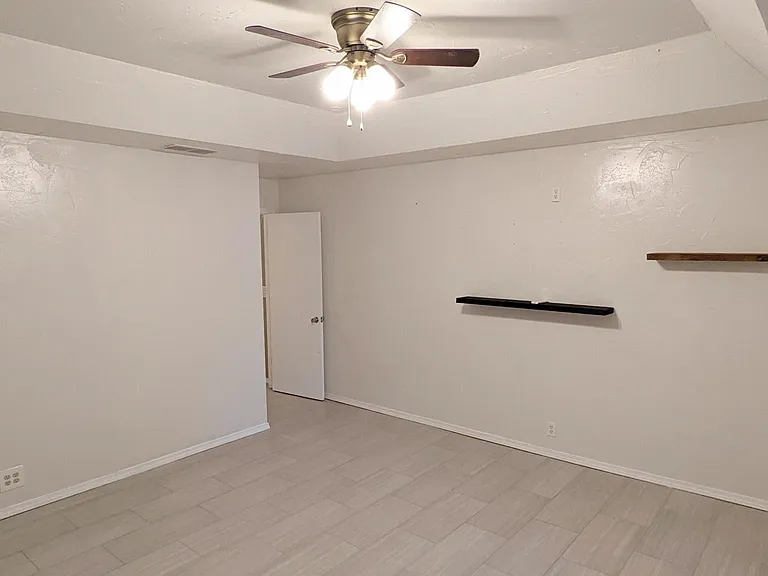 Like it cool and quiet? This home comes with selected, insulated interior walls and triple-pane windows so you don't have to deal with inside, or outside, noise. Keep it as cool as you like without breaking the bank with your own heating/cooling for your