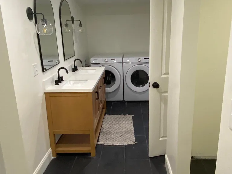 3911 W Bay Court Ave — Photo 6