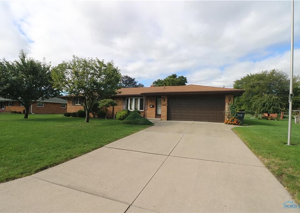 1st image of 1524 Eaton Dr