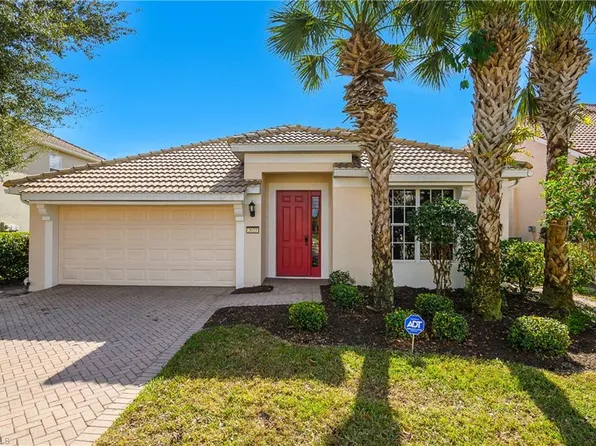 2022 Fairmont LN, NAPLES, FL 34120
