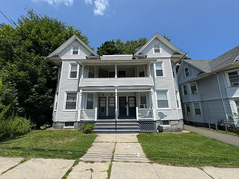21 Hillside Ave #21 — Photo 2
