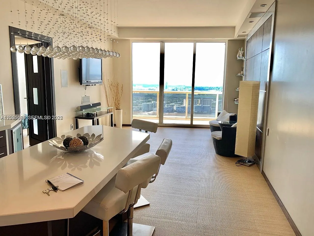 Beach Club Three Condo — Photo 3