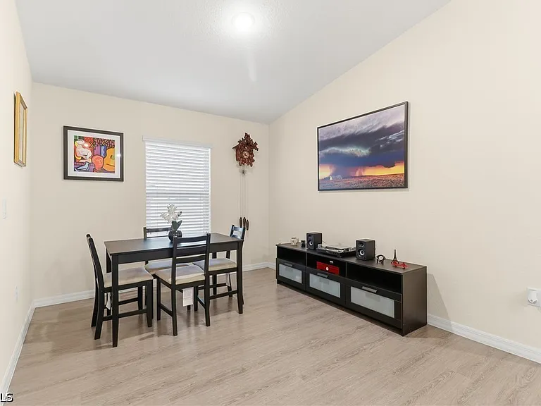 7024 Hero Cir — Photo 27