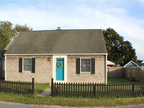 40 Warren Ave, Cumberland, RI 02864