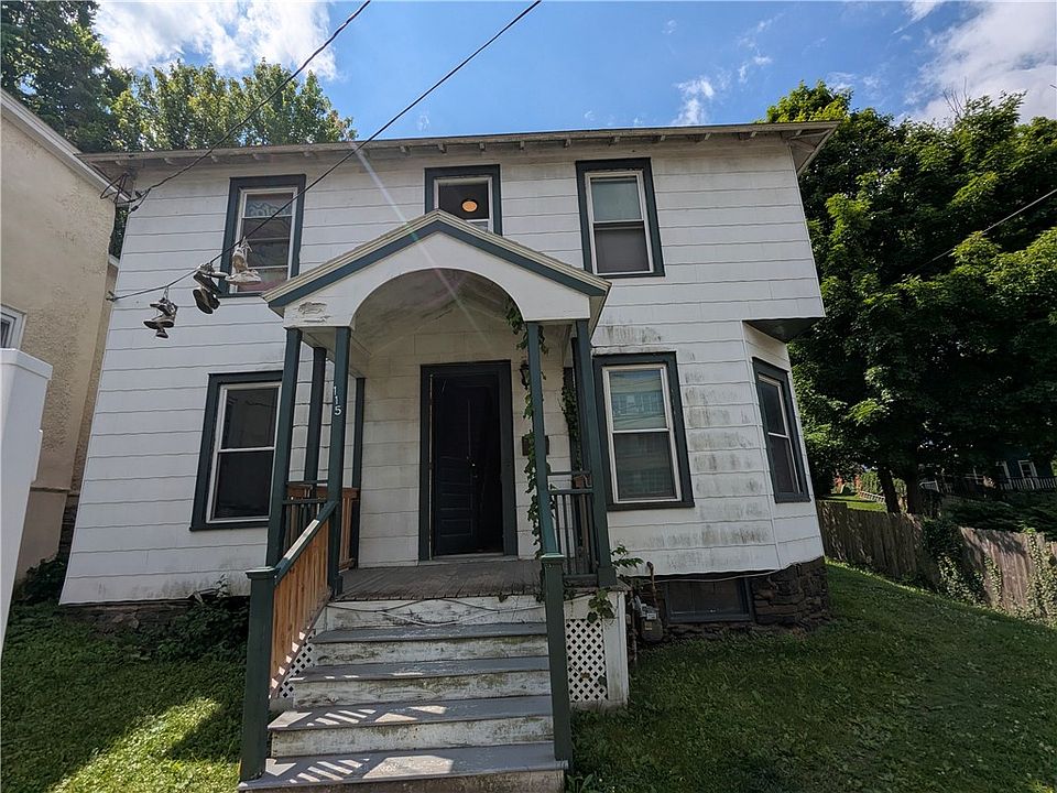 1st image of 115 Prospect St