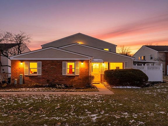 3rd image of 3079 Jersey Dr #75