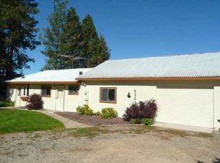 612 Levitch Rd, Newport, WA 99156