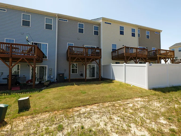 241 Misty Pike Dr — Photo 48