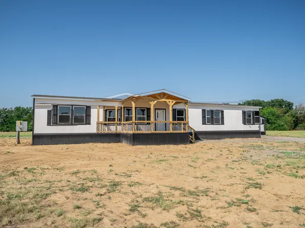 34 County Road 1126, Cumby, TX 75433