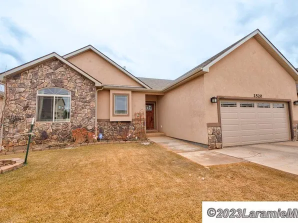 2520 Plains St, Laramie, WY 82072