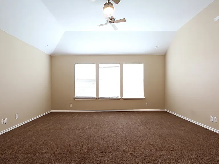 Bonus Room - Upstairs