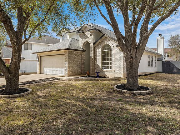 2nd image of 17214 Bushmills Rd