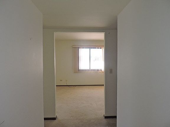 2nd image of 4901 W Oakwood Dr