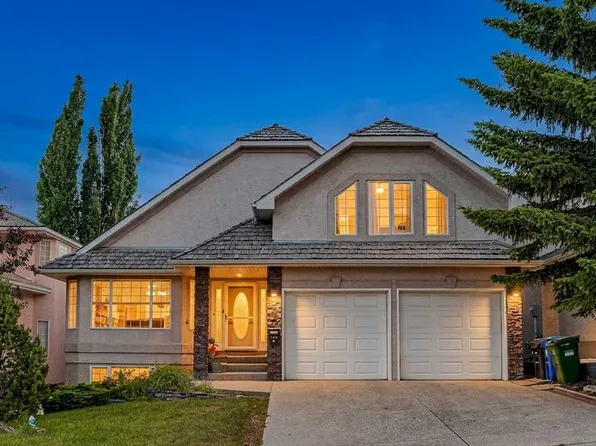 166 E Scenic Ridge Cres NW, Calgary, AB T3L 1V7