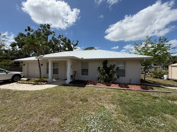 4051 Adrian Ave, Sarasota, FL 34232