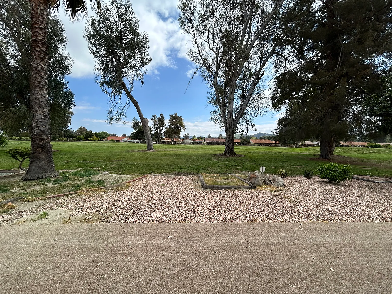2 bed, 1161 sqft, $2,100 — Photo 2