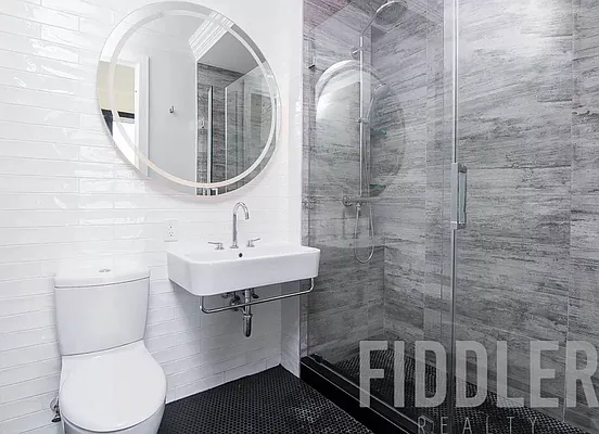 Rented by The KCI Group | media 22