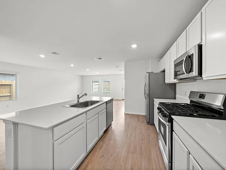 1524 Twilight Green Dr — Photo 8