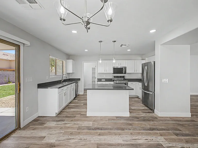 2423 E Winged Foot Dr — Photo 6