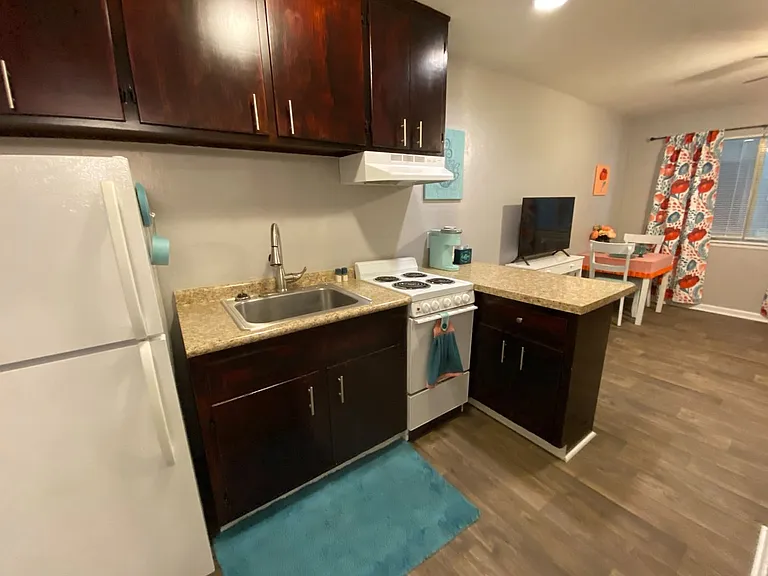 1215 Lee Ave — Photo 17