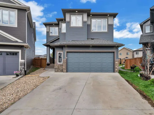 17551 64th St NW, Edmonton, AB T5Y 4A9