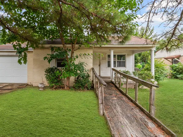 2902 Nicholson Dr, Dallas, TX 75224