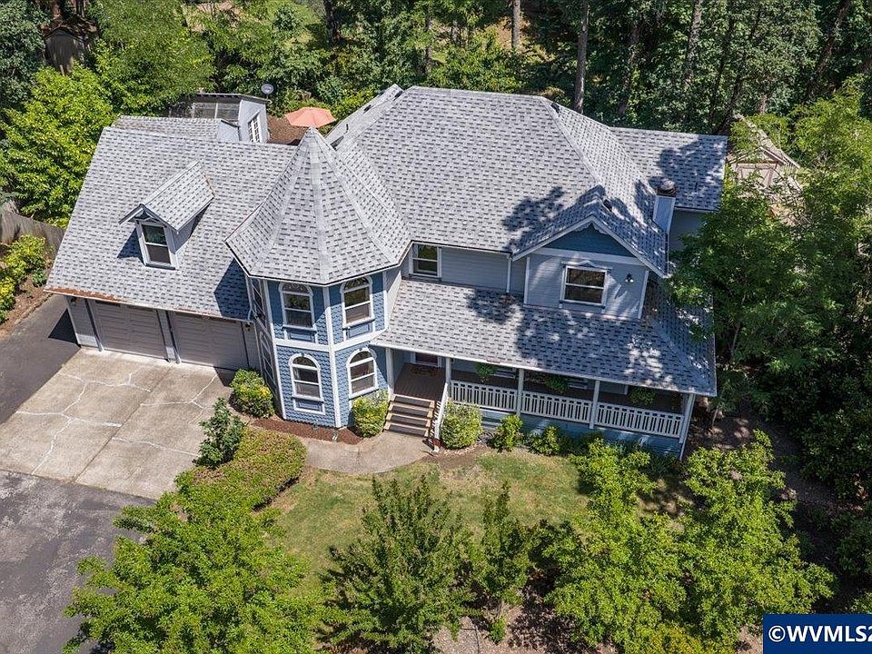 1st image of 2665 NW Vista Pl