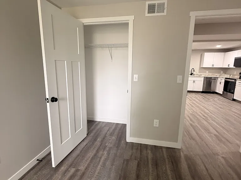 216 Wilcox Pkwy — Photo 24