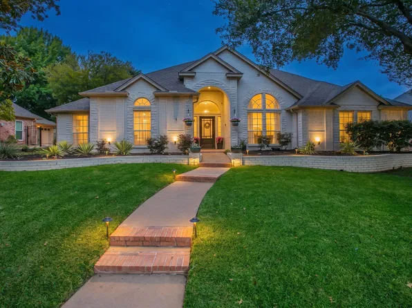 2605 Wild Ivy Trl, Mansfield, TX 76063