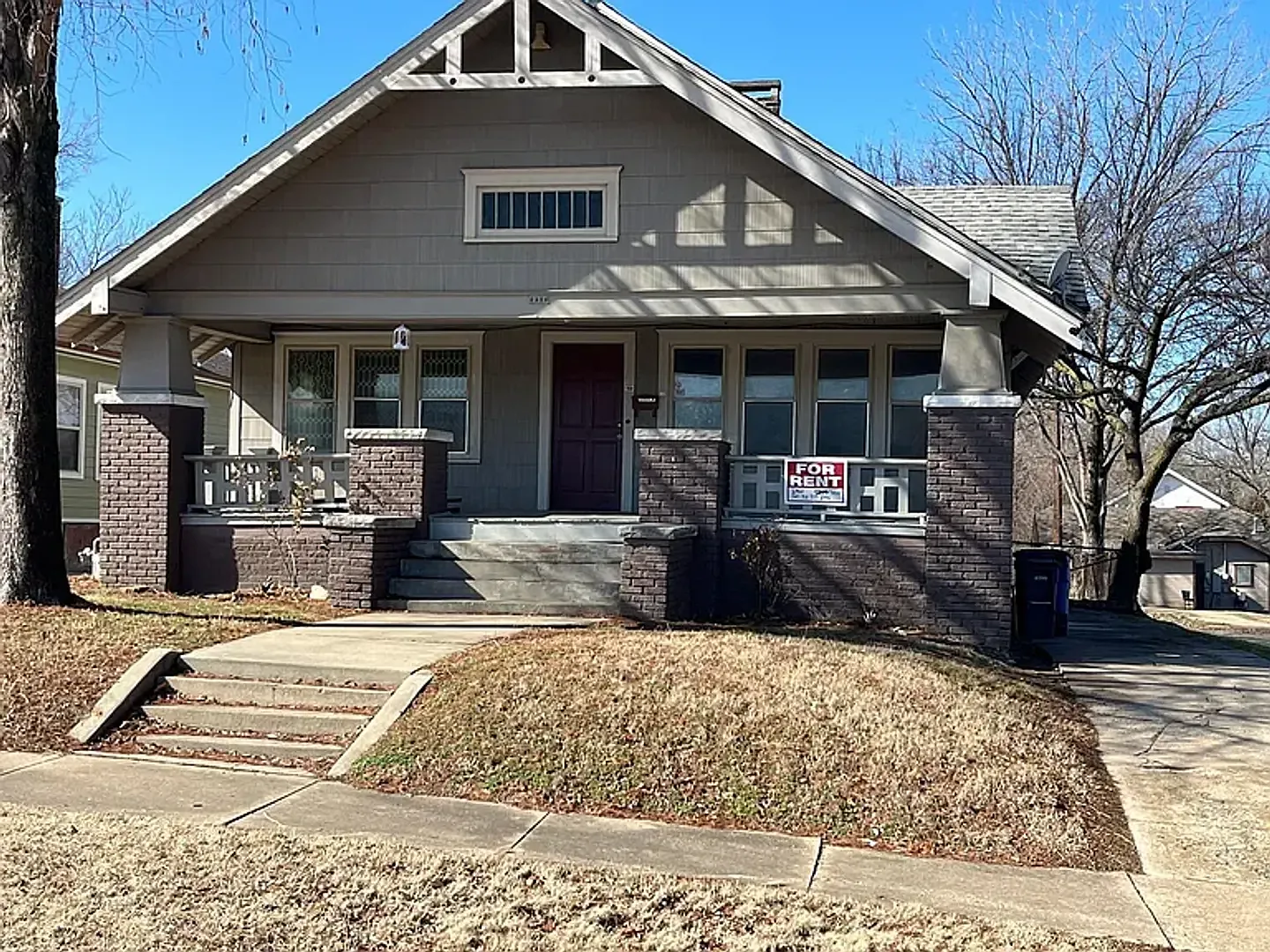 Charming 3 Bed, 2 Bath Brick Bungalow Available Now! — Photo 1