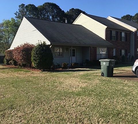 2nd image of 6401 Brookmead Cir