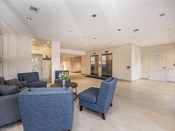 5th image of 4040 Upper Middle Rd #106