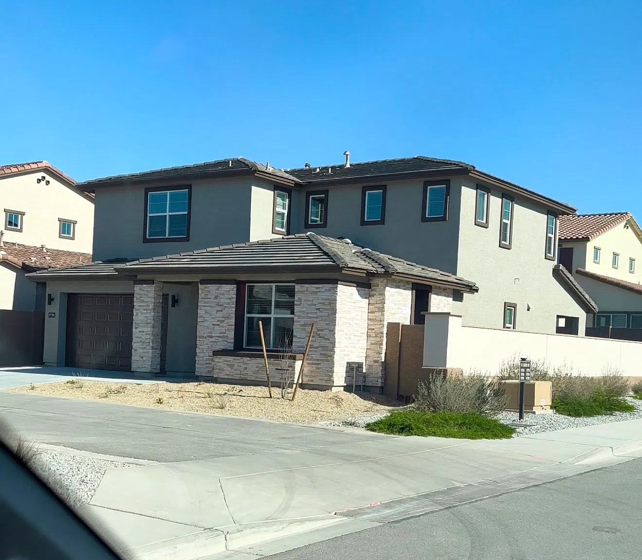 4 bed, 2474 sqft, $2,950 — Photo 1