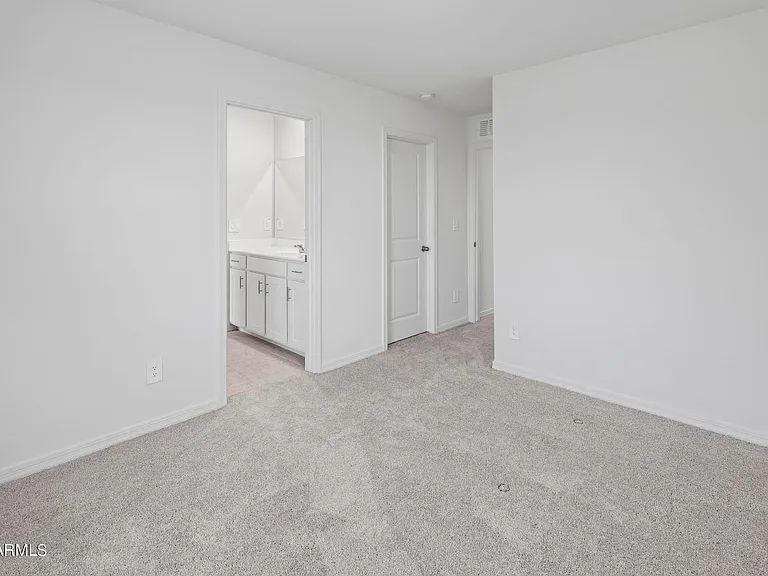 9637 W Agora Ln — Photo 37