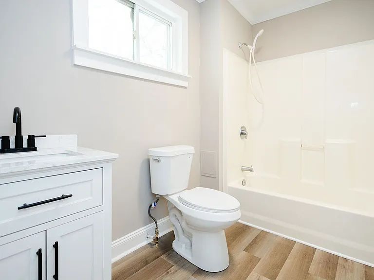 732 Williams St — Photo 19