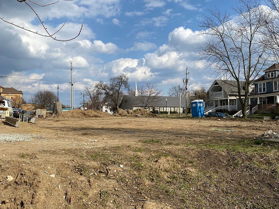 2nd image of 2305 Central Ave