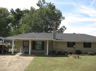 56 Charlie Butler Rd, Trenton, TN 38382