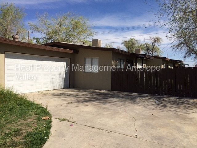 2nd image of 45446 Corkwood Ave