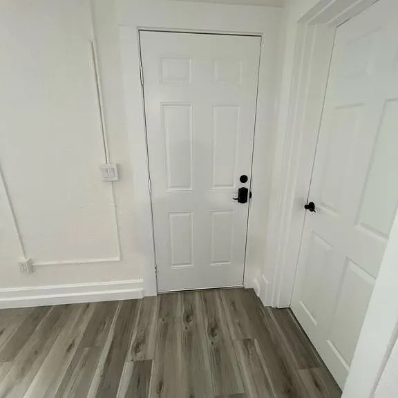 2102 Jefferson Ave — Photo 10