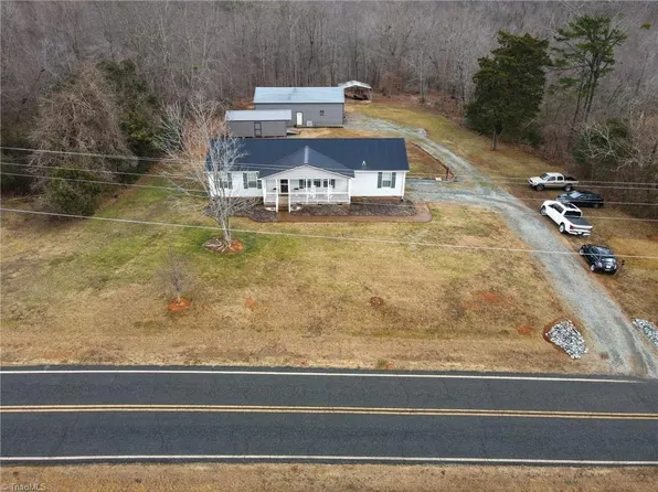 1635 Hill Rd, Lexington, NC 27292