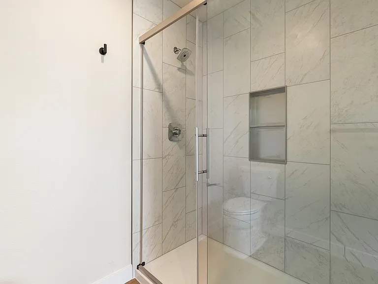 3815 Del Bonita Way — Photo 28