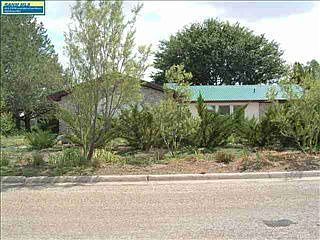 1st image of 819 W 19th St