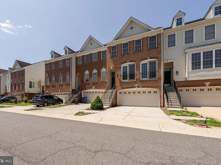 25332 Whippoorwill Ter — Photo 3