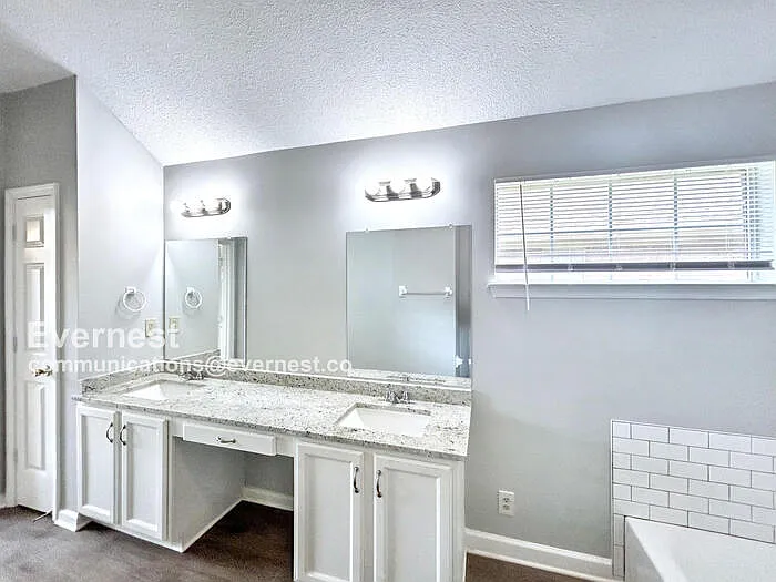 3821 Richbrook Dr — Photo 9